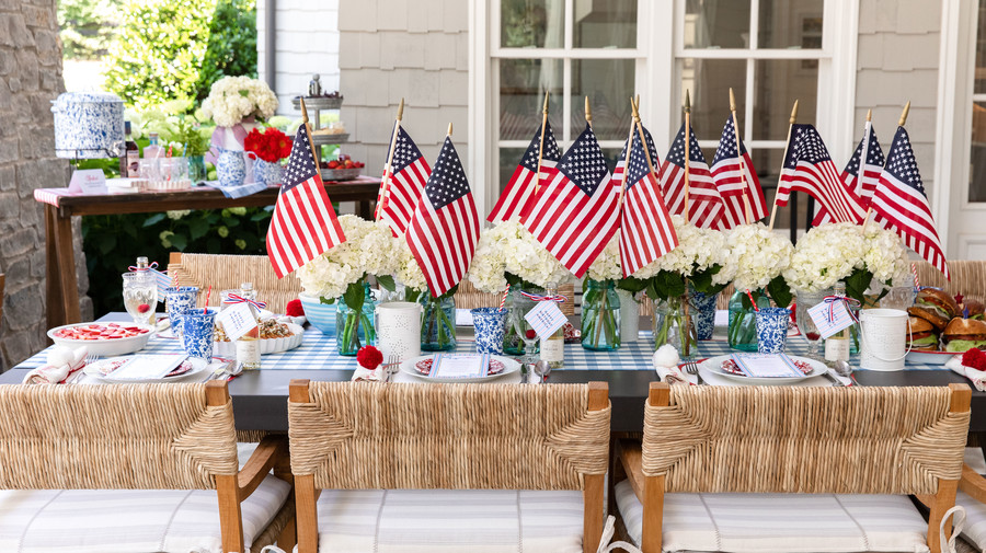 Decorate Your Home for a 4th of July with Style