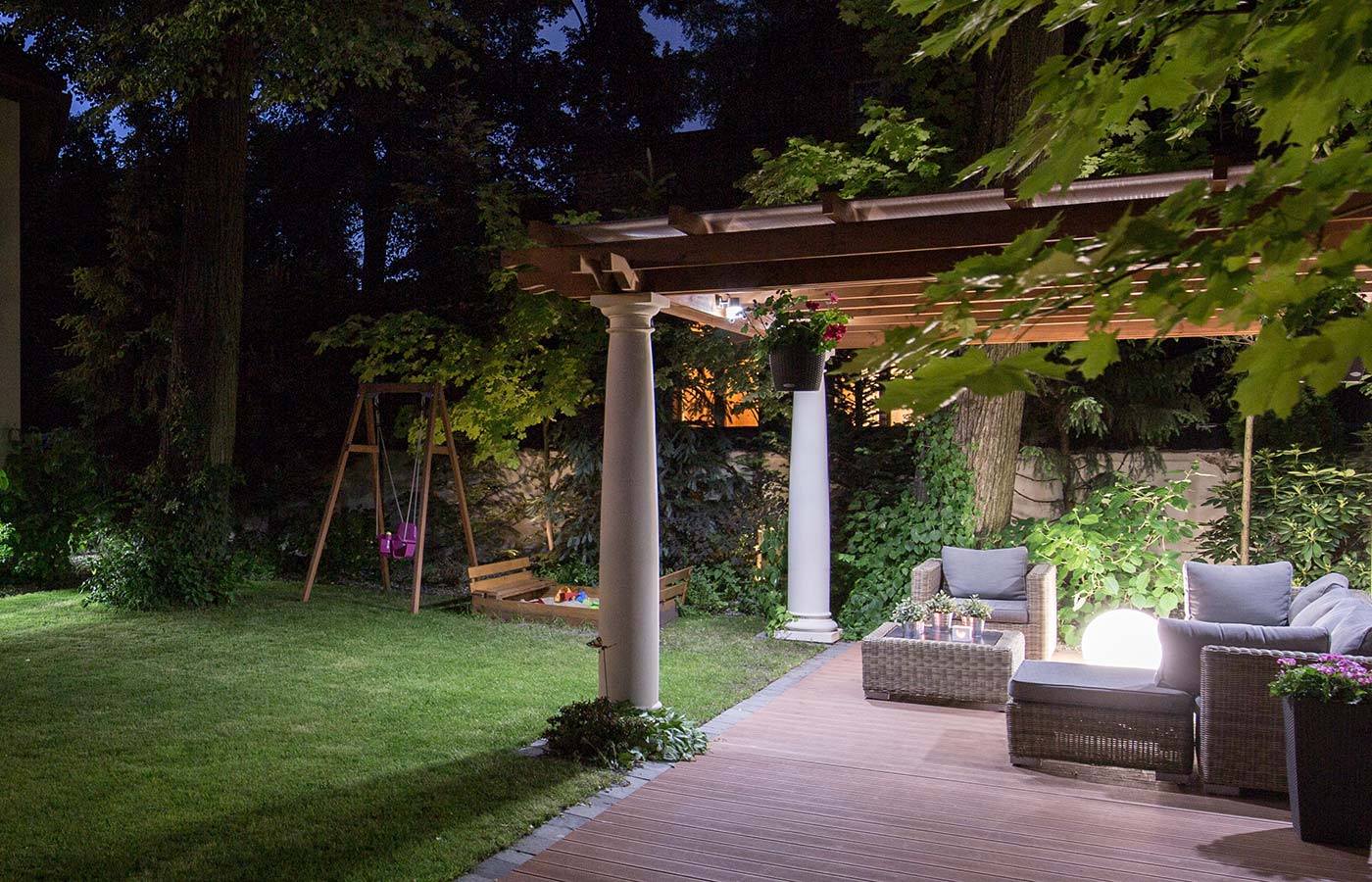 Creating Outdoor Living Spaces