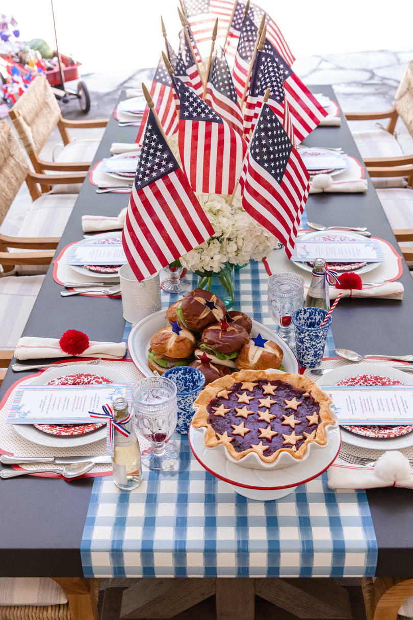Decorate Your Home for a 4th of July with Style