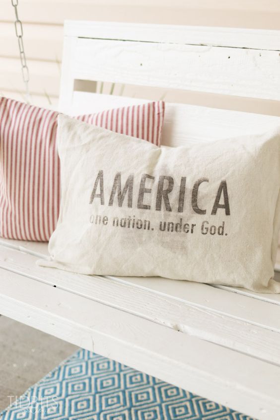 Decorate Your Home for a 4th of July with Style