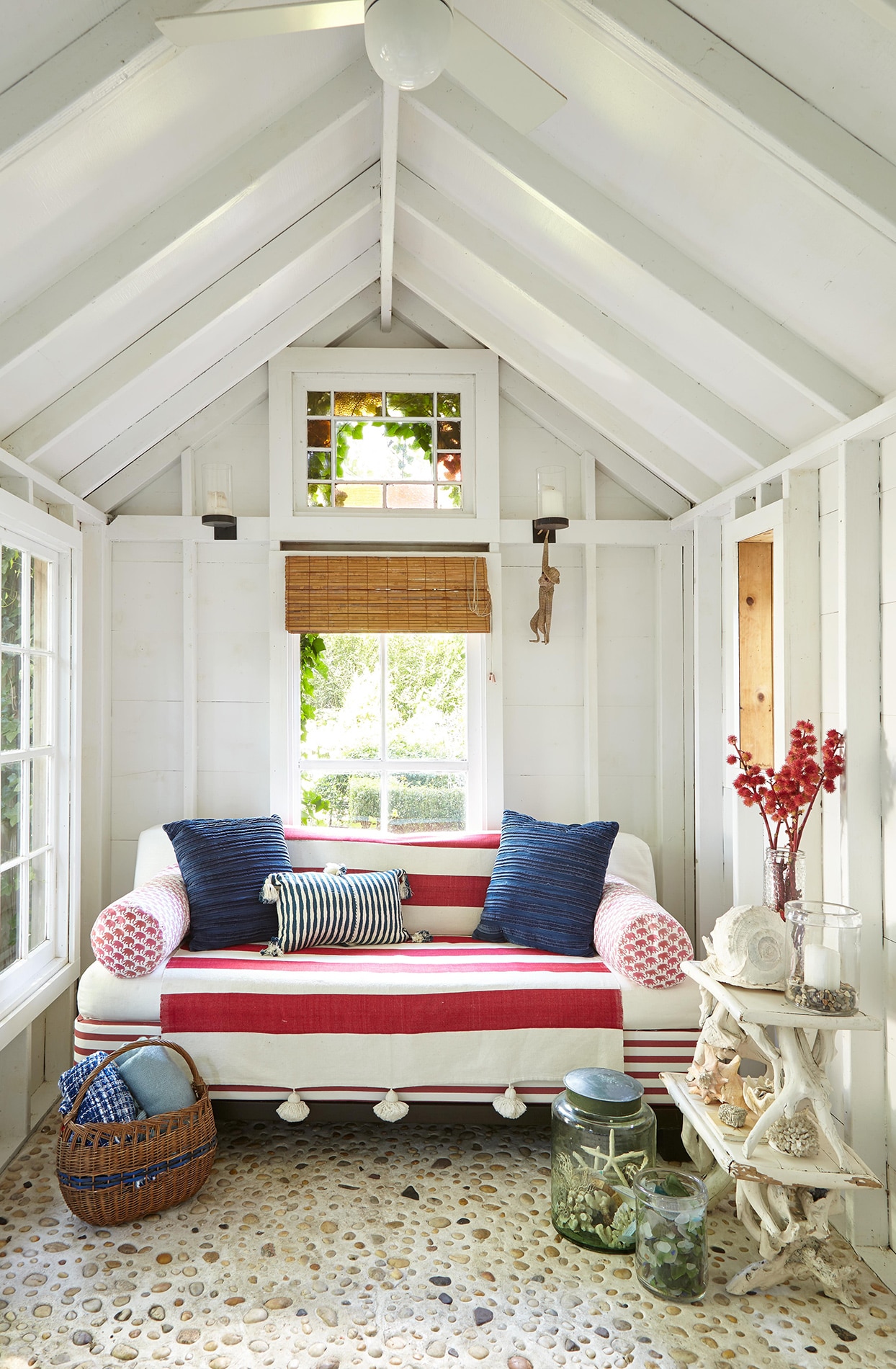 Decorate Your Home for a 4th of July with Style